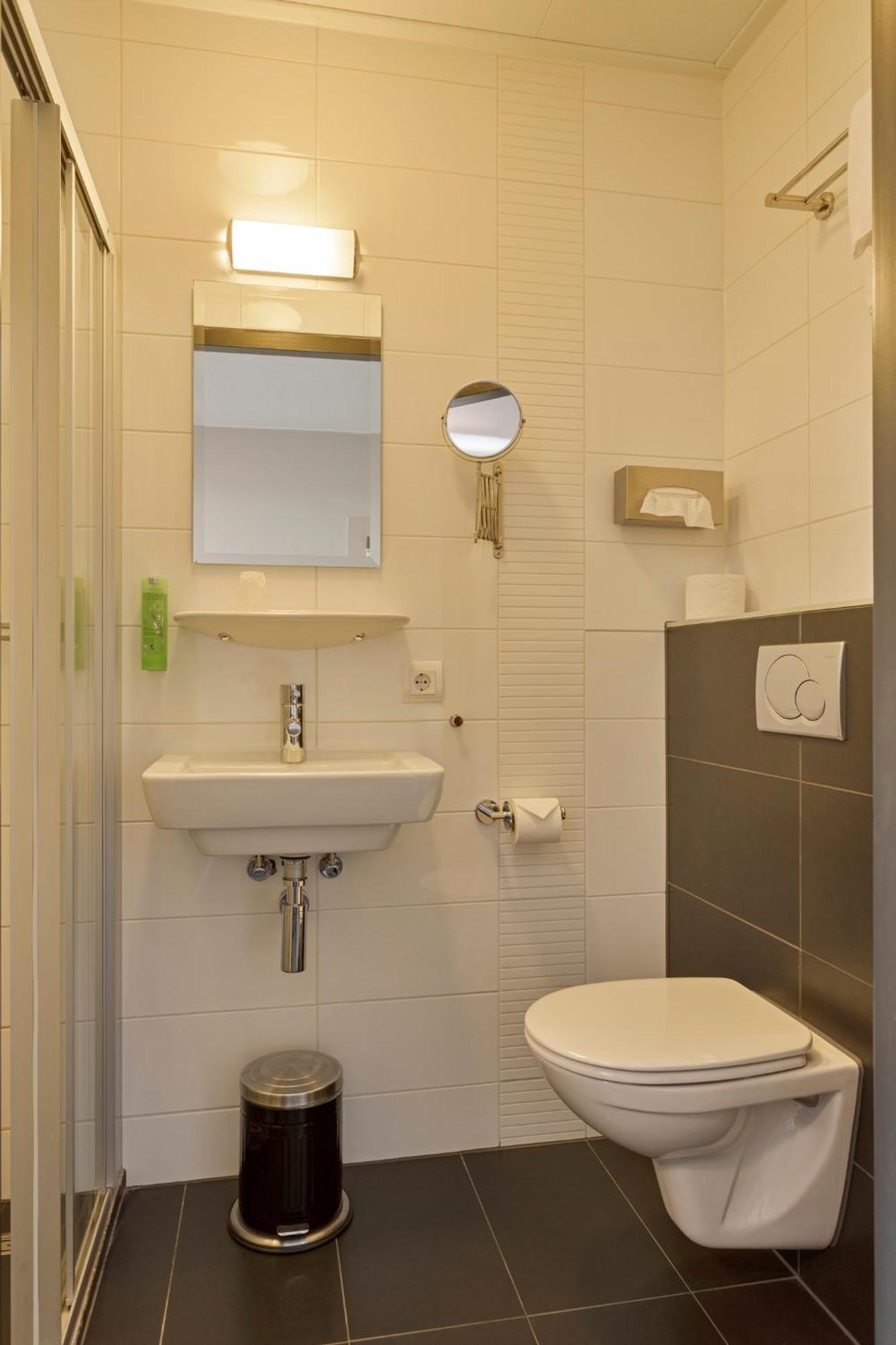 Uithuizermeeden Hunzego Hotel מראה חיצוני תמונה