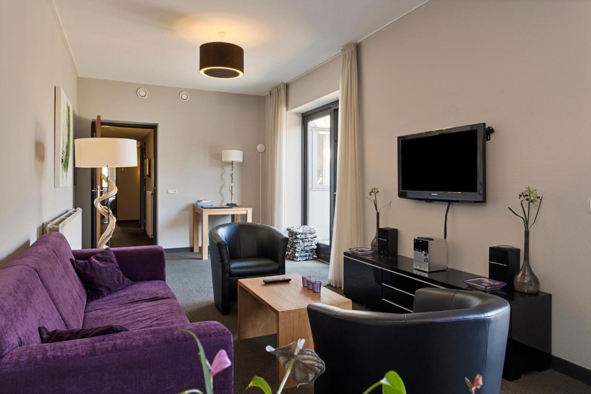 Uithuizermeeden Hunzego Hotel מראה חיצוני תמונה